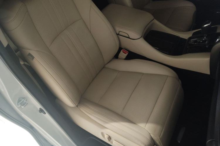 Used Toyota Vellfire 2020 Dual-Engine 2.5L HV Prestige Edition
