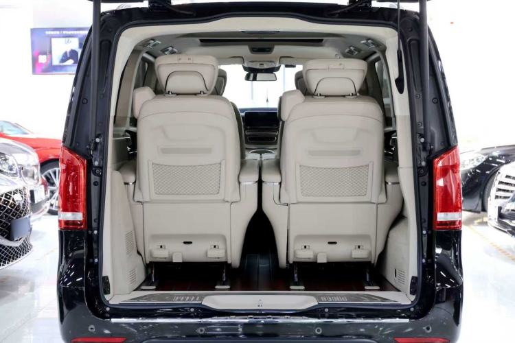 Used Mercedes-Benz V-Class 2020 V 260 L Long-wheelbase Luxury Edition