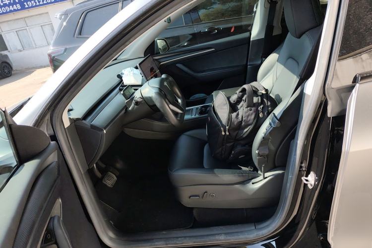 Used Tesla Model Y 2022 Rear-Wheel-Drive Version