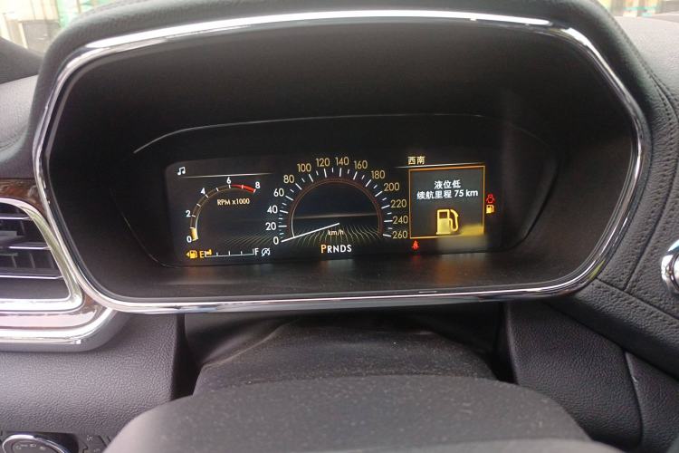 Used Lincoln Continental 2019 2.0T Two-Wheel Drive Prestige Version China VI Standard
