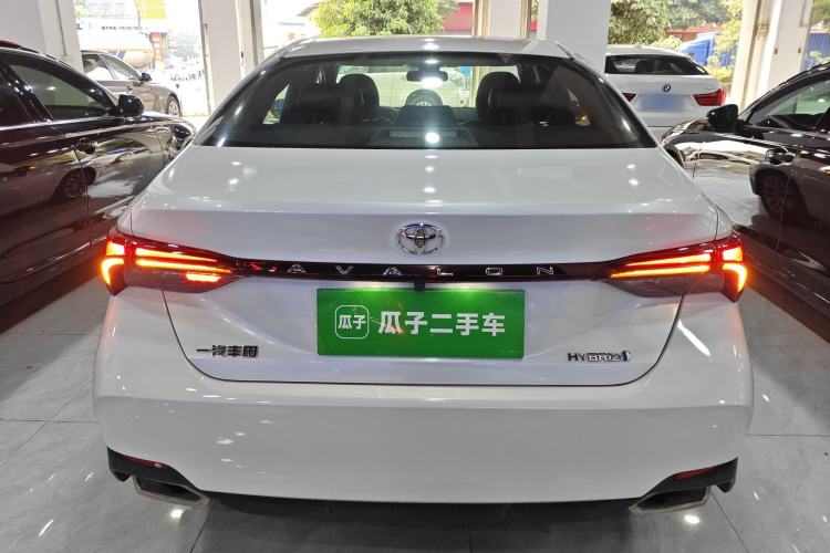 Used Toyota Avalon 2019 2.0L Ambition Edition China VI
