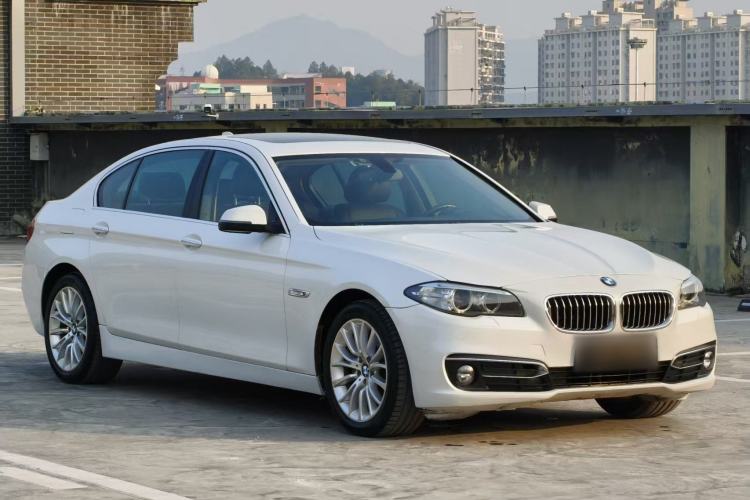 Used BMW 5 Series 2014 525Li Luxury Design Package
