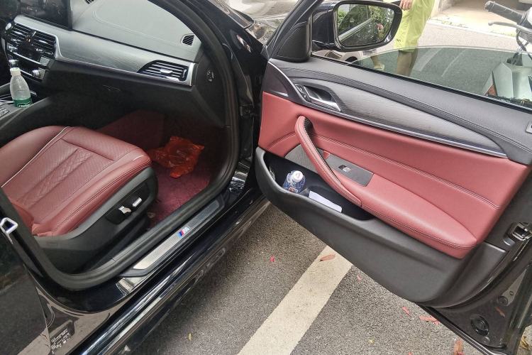 Used BMW 5 Series 2023 530Li Leading Model M Sport Package
