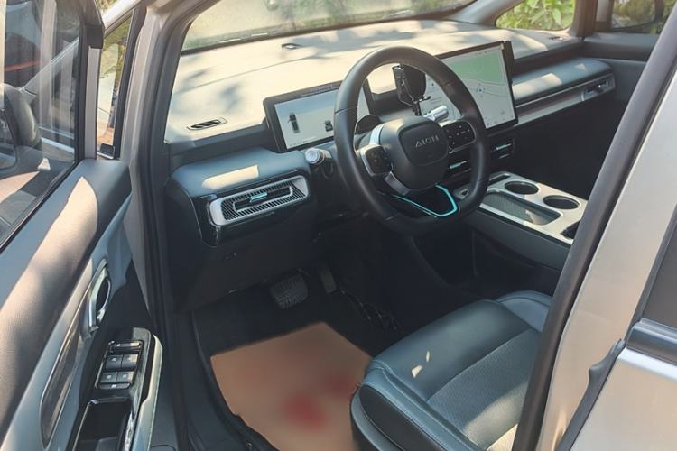 Used AION Y 2022 Plus 70 Tech Edition
