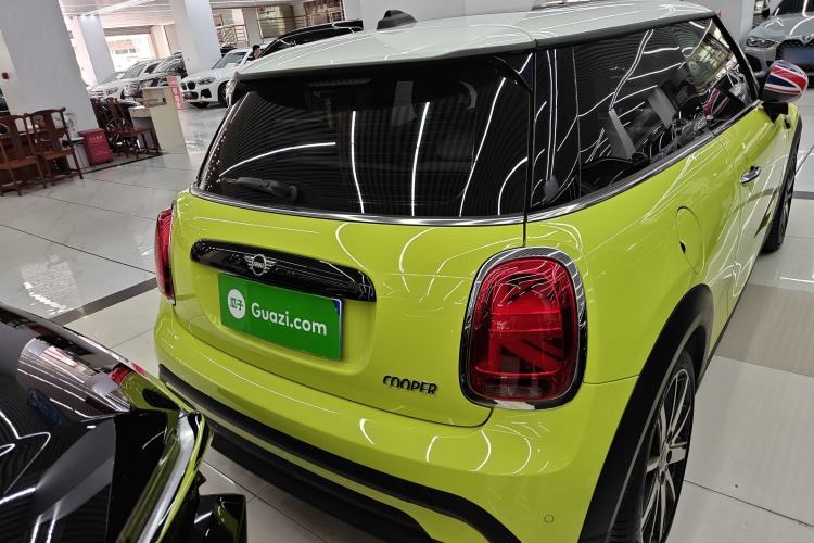 Used  MINI 2022 Updated 1.5T COOPER Artist
