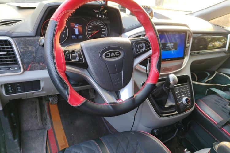 Used  M4 2016 2.0L manual luxury edition
