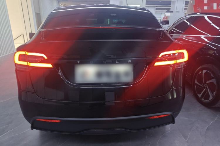 Used Tesla Model X 2023 Dual-Motor All-Wheel-Drive Version