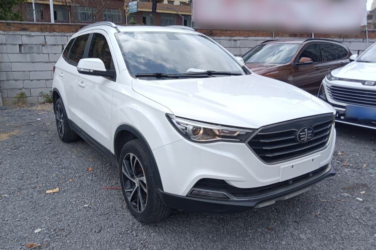Used Bestune X40 2019 1.6L Manual Luxury Model China VI Standard
