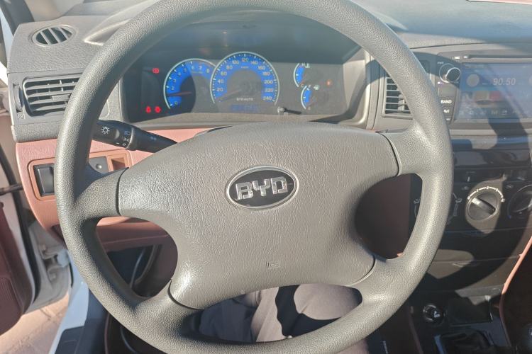 Used BYD F3 2012 Energy-Saving Edition 1.5L Manual Comfort Model
