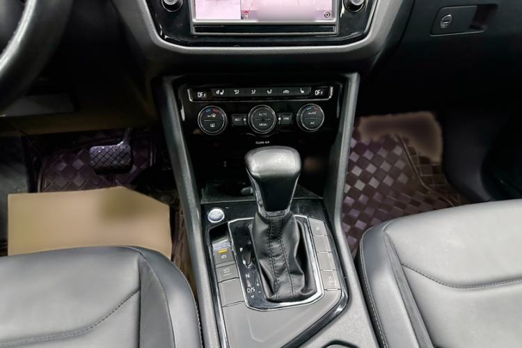 Used Volkswagen Tiguan L 2018 330TSI Automatic Two-Wheel Drive Luxury Edition
