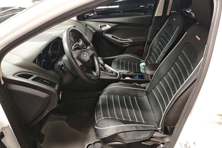 Used Ford Focus 2018 Hatchback Classic 1.6L Automatic Comfort Plus SmartDrive Edition