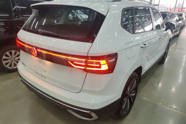 Used Volkswagen Tharu 2023 300TSI Two-Wheel-Drive Moonlight Edition
