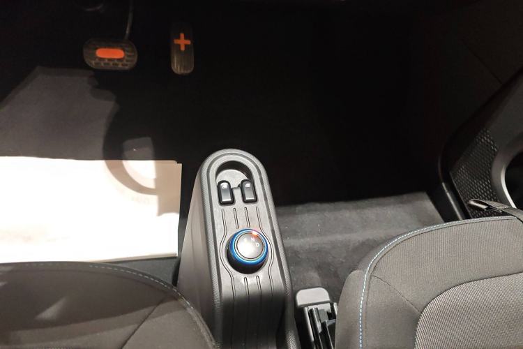 Used Wuling Hongguang MINIEV 2022 Easy Version Lithium Iron Phosphate
