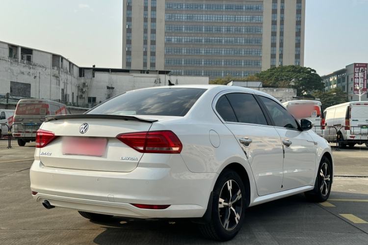 Used Volkswagen Lavida 2017 1.6L Automatic Fashion Edition