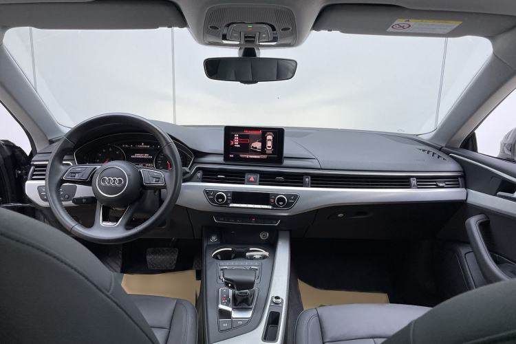 Used Audi A5 2020 Coupe 40 TFSI Fashion Edition China VI Emission Standard