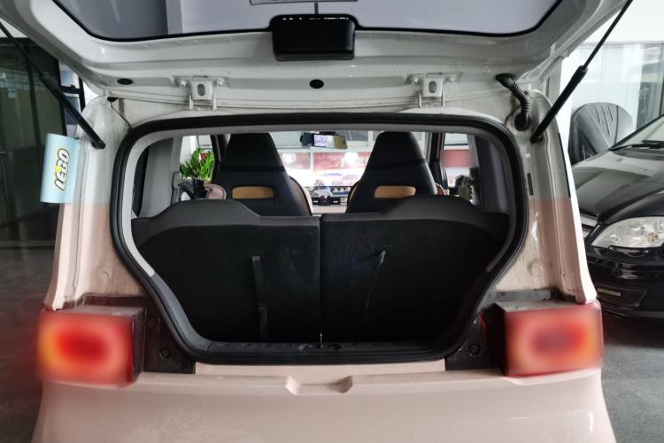 Used Wuling Hongguang MINIEV 2022 Macaron Premium Model – Lithium Ternary Battery
