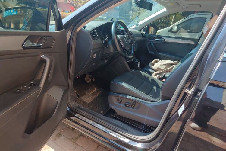 Used Volkswagen Tiguan L 2018 330TSI Automatic Two-Wheel Drive Luxury Edition
