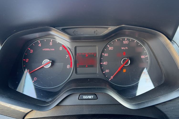 Used Baojun 310 2016 1.2L manual Comfort trim level