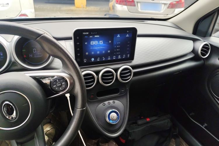 Used ORA Black Cat 2021 301 km Basic Version
