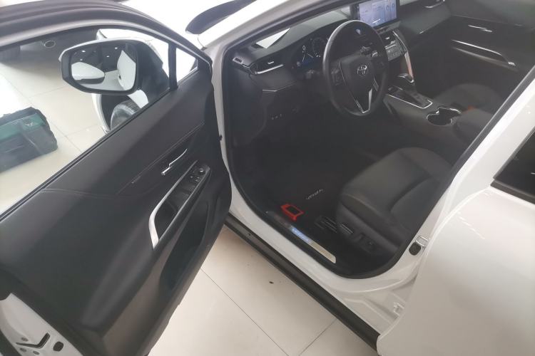 Used Toyota Venza 2023 2.0L CVT Two-Wheel Drive Prestige Version
