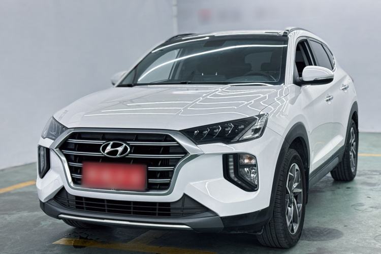 Used Hyundai Tucson 2019 280TGDi Dual-Clutch Two-Wheel Drive Fashion Edition China VI Standard