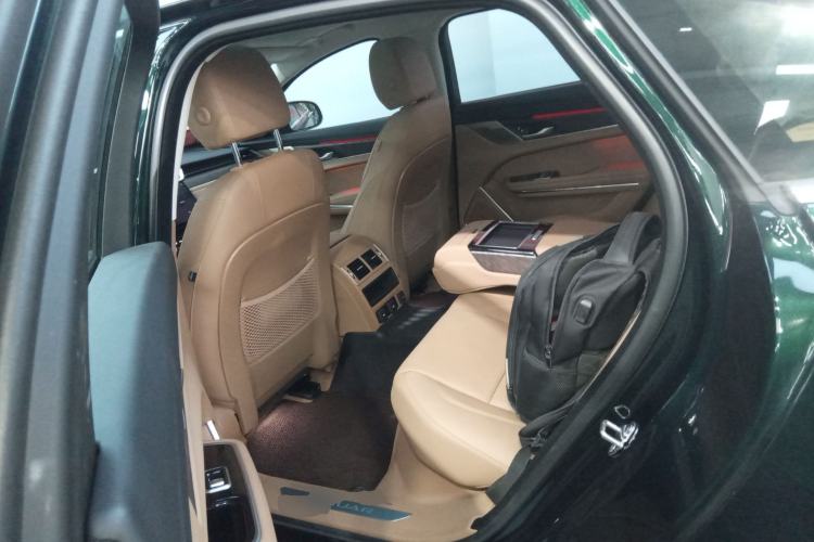 Used Jaguar XFL 2024 2.0T P250 Two-Wheel Drive Prestige Luxury Edition