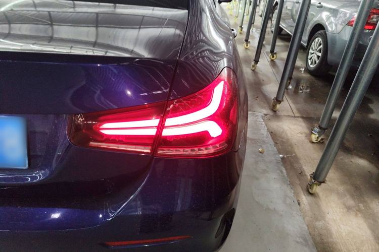 Used Mercedes-Benz A-Class 2021 A 200 L Sport Sedan Fashion Model
