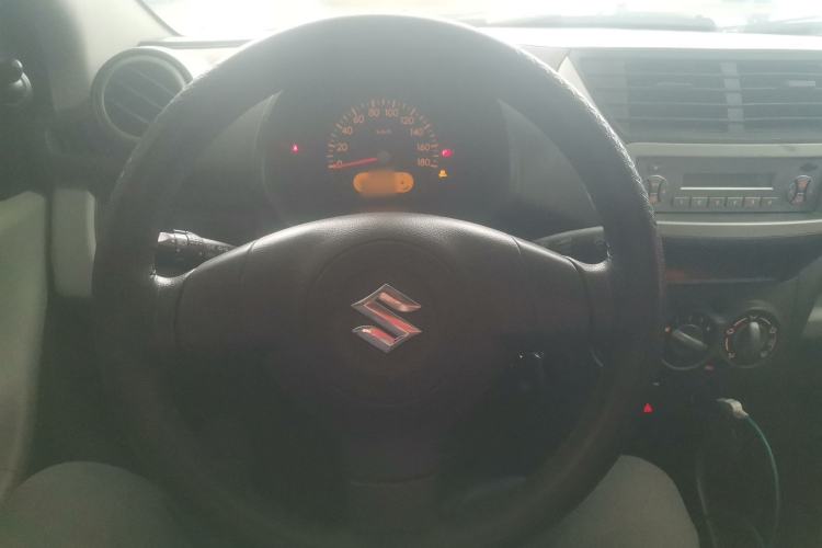 Used Suzuki Alto 2013 Revised Version 1.0L Manual Comfort Edition
