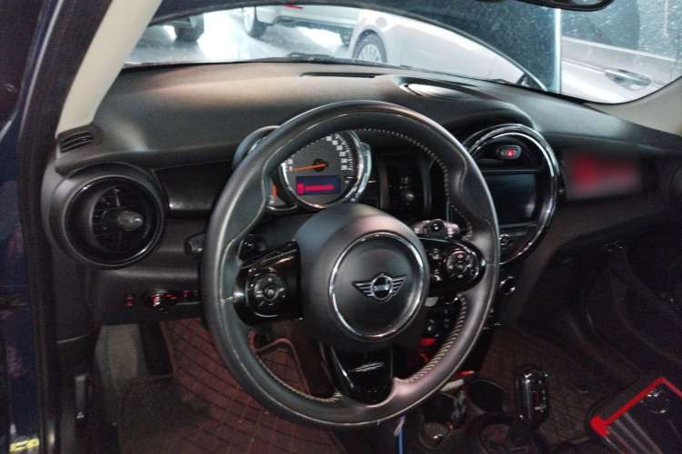 Used  MINI 2019 2.0T COOPER S Artist Five-Door Edition
