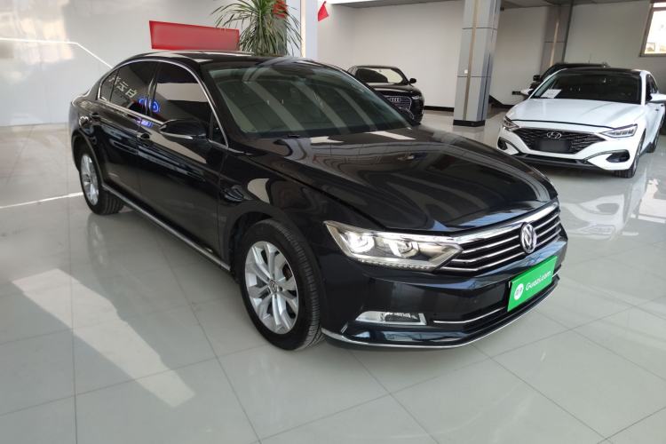 Used Volkswagen Magotan 2018 330TSI DSG Luxury Model