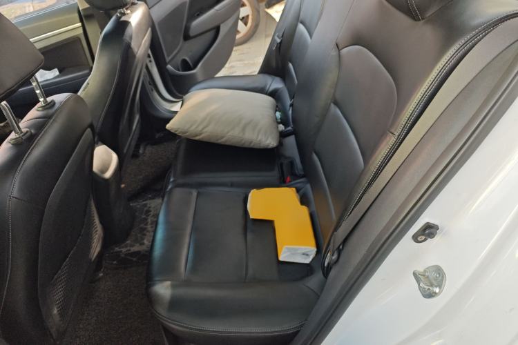 Used Hyundai Elantra 2016 1.6L Automatic ZhiXuan – Elite Version