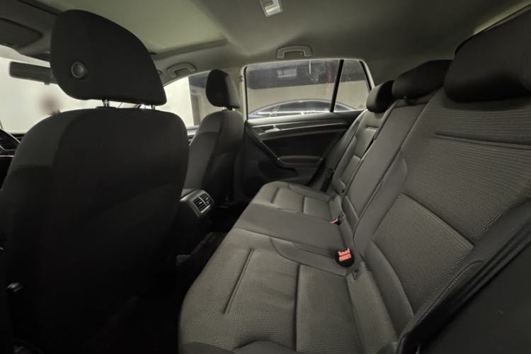 Used Volkswagen Golf 2017 230TSI Automatic Comfort Edition – Celebrating Milestone of One Million Units
