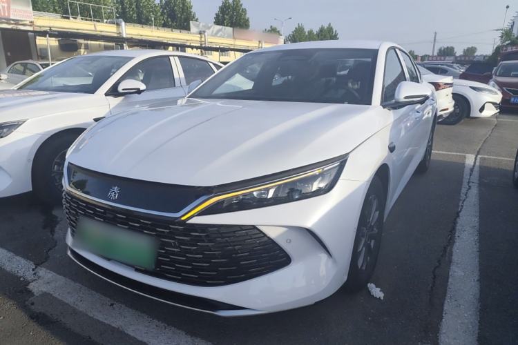 Used BYD Qin L 2025 DM-i Smart Drive 80KM Leading Model
