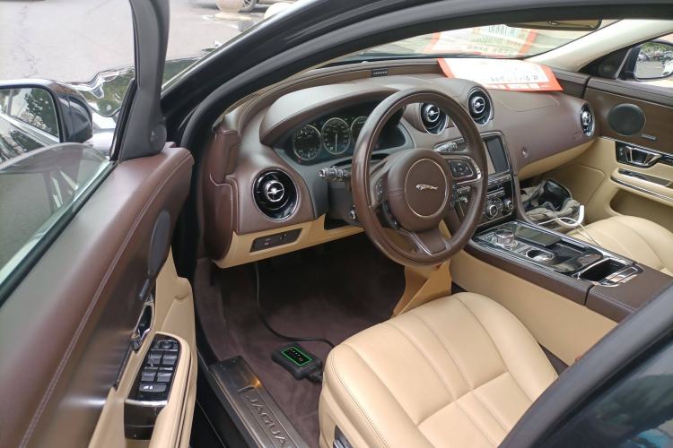 Used Jaguar XJ 2015 XJL 2.0T Elegance Business 80th Anniversary Limited Edition
