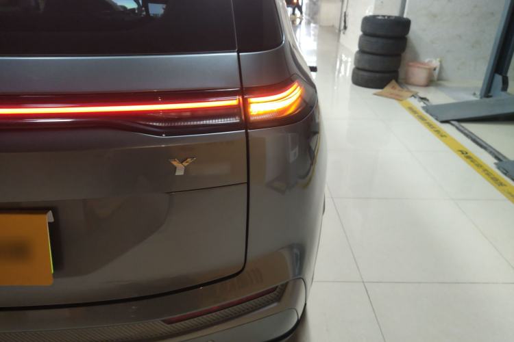 Used AION Y 2023 Y Business Edition