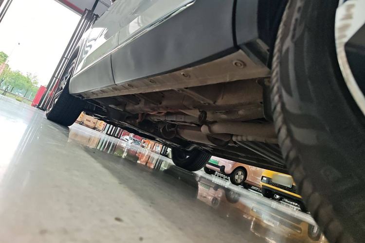 Used Wuling Asta 2022 2.0L DHT Electric-Speed Version
