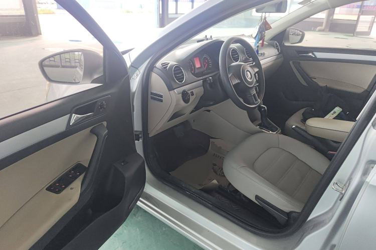 Used Volkswagen Jetta 2015 1.6L Automatic Comfort Model
