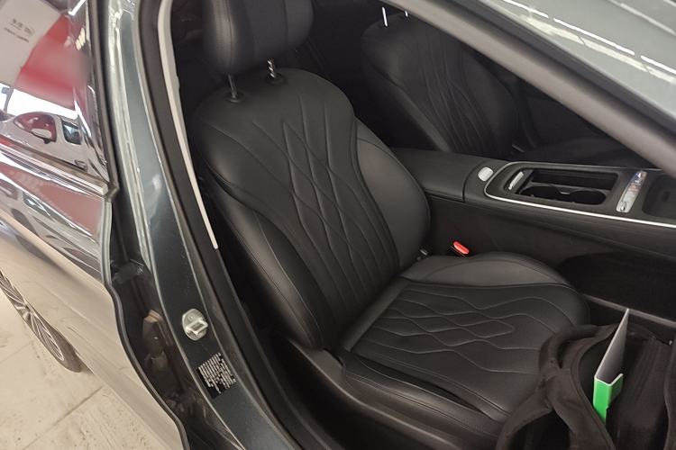 Used Chery Fengyun A8L 2025 1.5 TGDI 145 km Luxury Version
