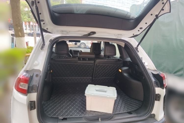 Used  Cherokee 2017 2.0L Superior Edition