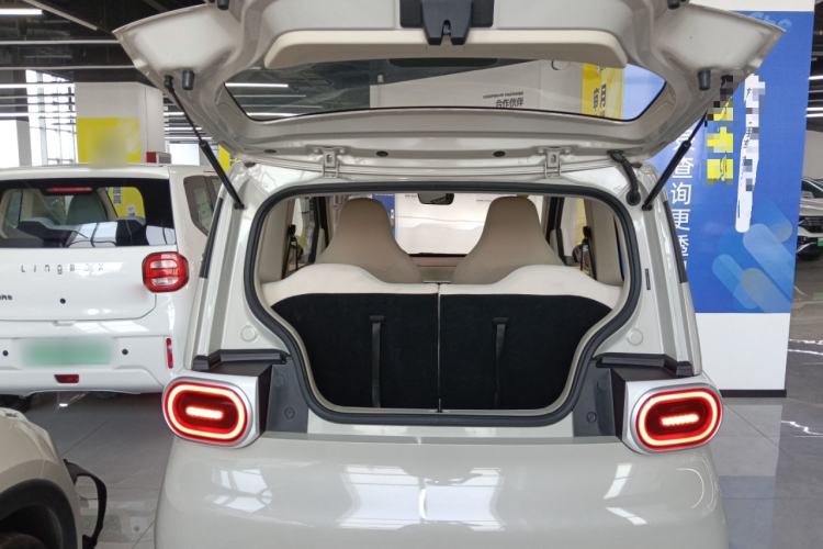 Used Wuling Hongguang MINIEV 2024 3rd Generation 215km Youth Edition
