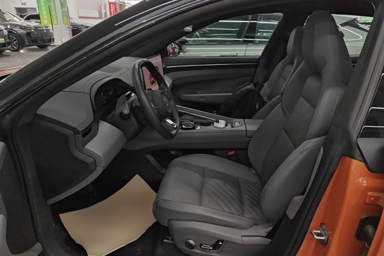 Used Zeekr 001 2025 WE Edition 100 kWh Rear-Wheel Drive