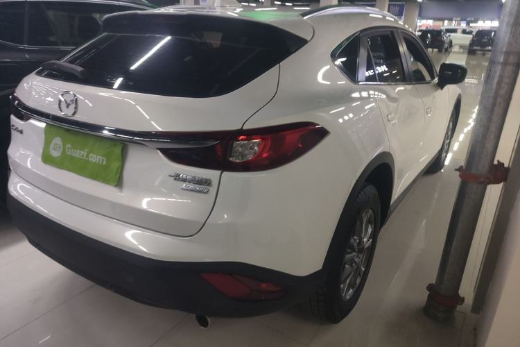 Used Mazda CX-4 2018 2.0L Automatic Two-Wheel Drive Blue Sky Premium Upgrade Version China V Standard