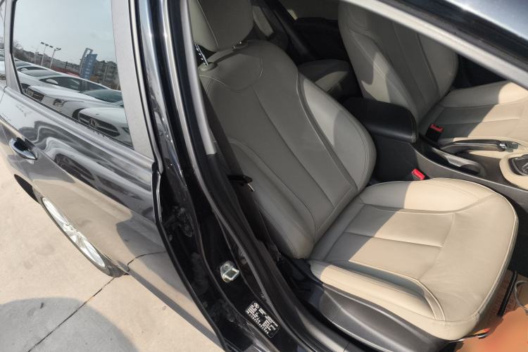 Used Buick GT 2018 15T Dual-Clutch Elite Model China V Standard
