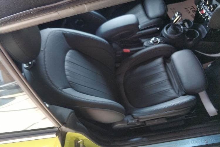 Used  MINI 2023 Revised 2.0T COOPER S CABRIO Artist
