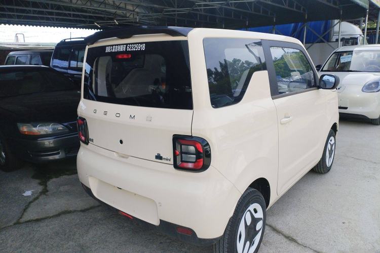 Used  Panda 2025 210 km – Yuanqi Bear
