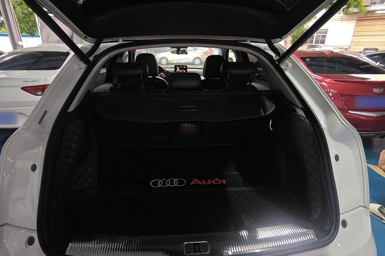 Used Audi Q3 2018 30th Anniversary Edition 30 TFSI Style Model
