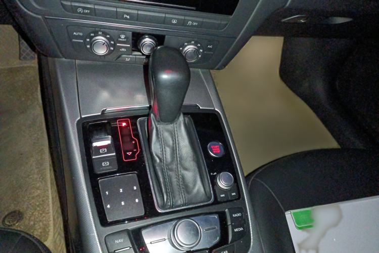 Used Audi A6L 2018 30th Anniversary Edition 35 TFSI Fashion Model