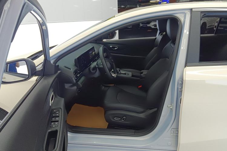 Used GAC Trumpchi EMPOW 2023 Shadow Leopard H High-Energy Hybrid Edition
