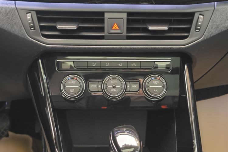 Used Volkswagen Tayron 2019 Teramont Edition 280TSI Two-Wheel Drive Luxury Model China VI Standard
