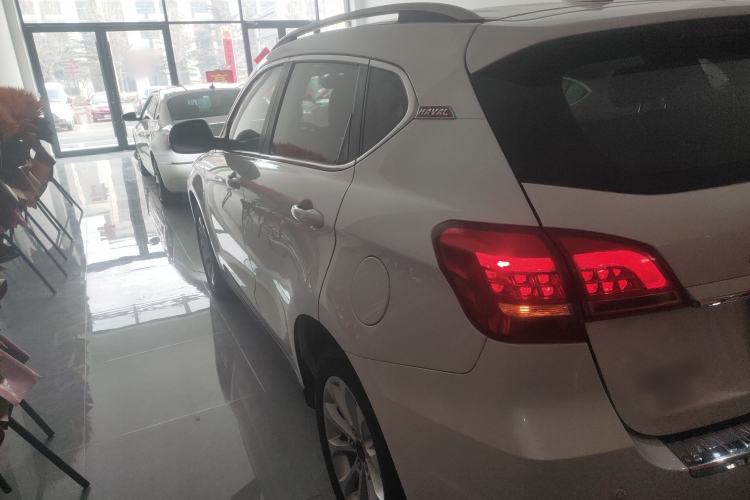 Used Haval H2 2017 Red-Label 1.5T Automatic Two-Wheel Drive Elite Model
